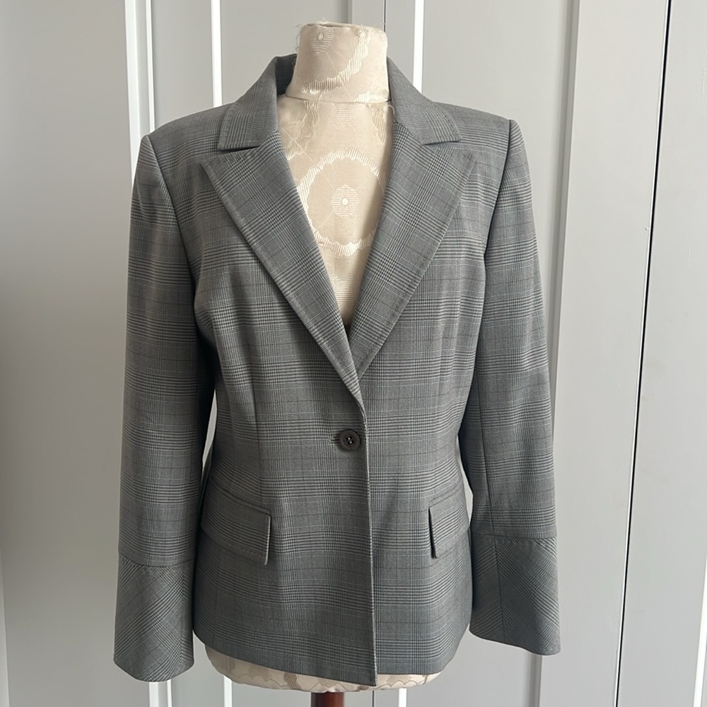 Liz Claiborne Houndstooth Three Piece Pant Suit